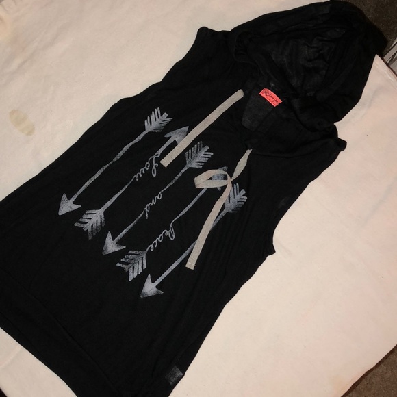 Top - Picture 1 of 1